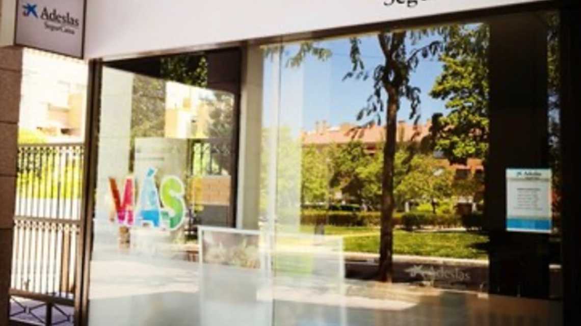 SegurCaixaAdeslas  cover image