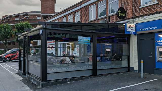 Barista and Waiter / Waitress