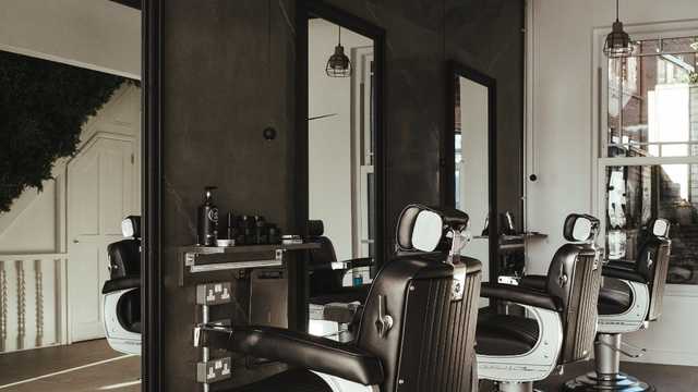 Barber