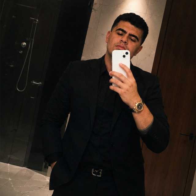 Candidate avatar