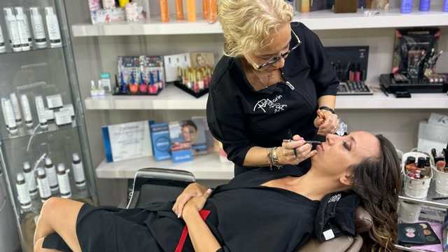Esteticista y maquilladora