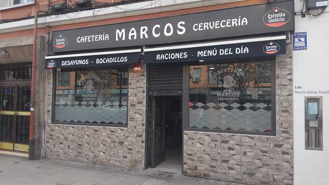 Camarero/a cocinero y ayudante/oficce