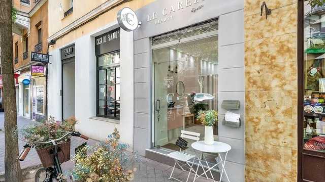 Manicurista Técnica Uñas Acrilicas