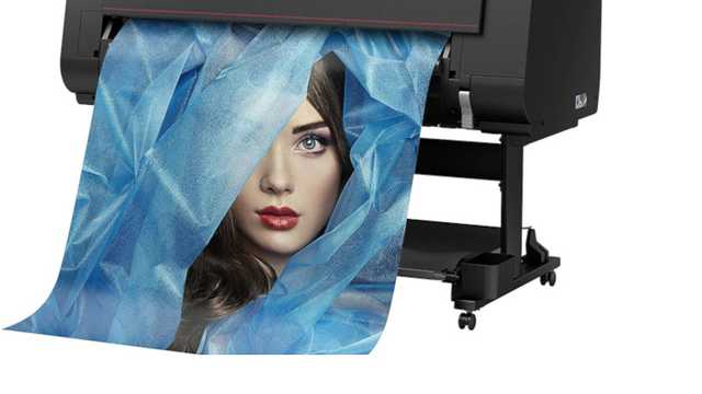 Técnico Especializado en Impresión con Plotters