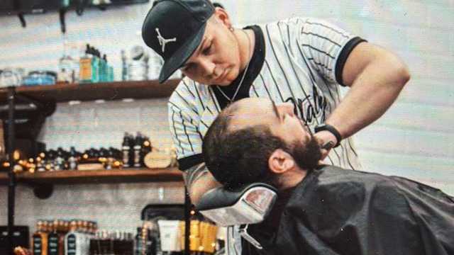 Barber / Hairdresser