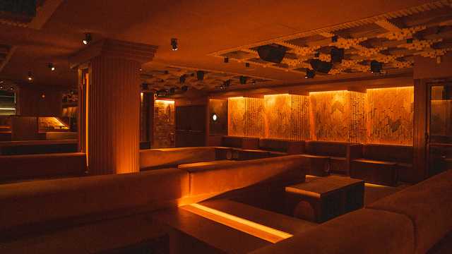 Camarero/a de Discoteca (CON EXPERIENCIA)