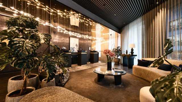 Hotel Night Auditor