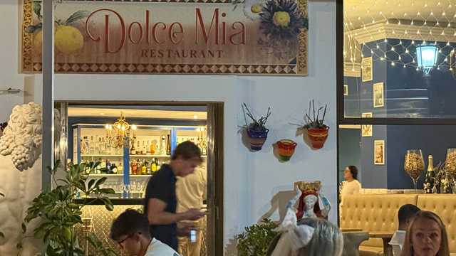 Camarero/a y Barman/Barmaid