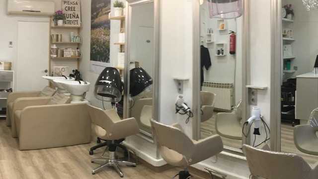 Ayudante/a de Peluquería