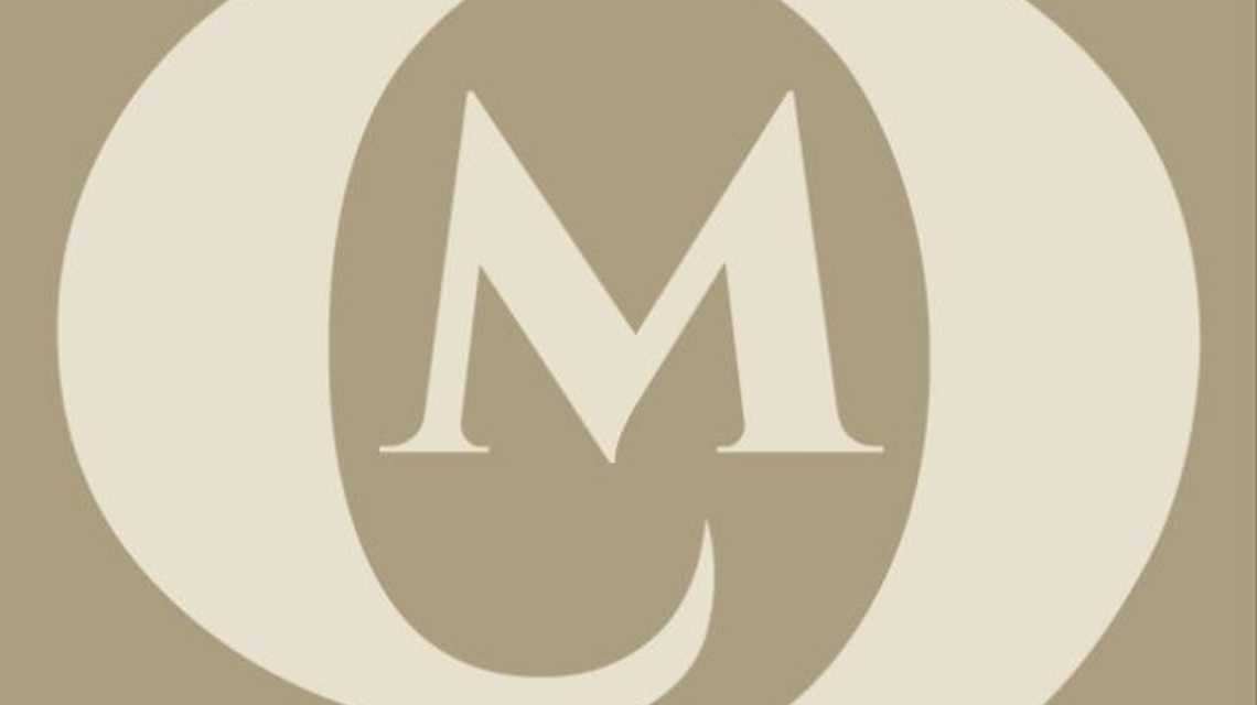 ManiQra cover image