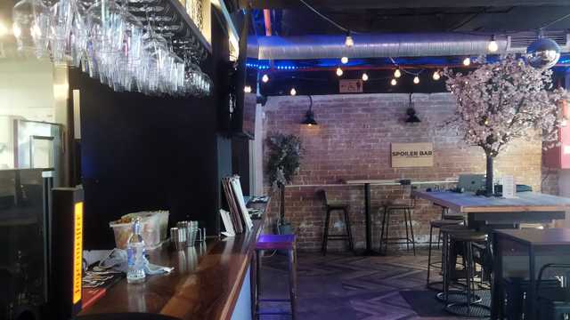 Ayudante de Camarero/a