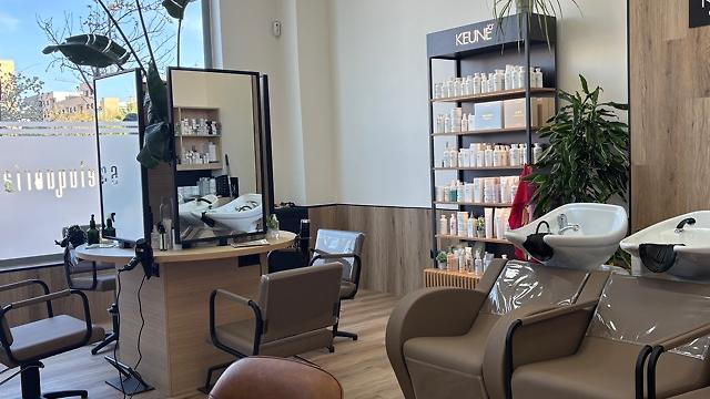 Oficial de Peluquería