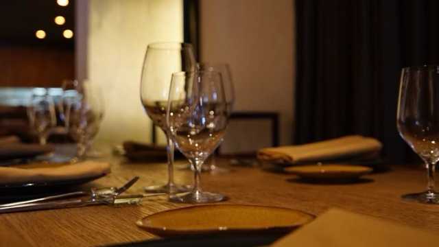 Buscamos sumiller/ camarer@