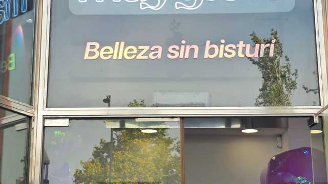 Manicurista profesional