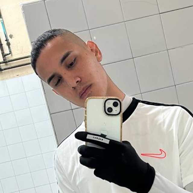 Candidate avatar