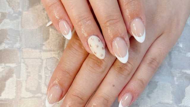 Experienced nail technician