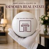 PAT VILLAS BOUTIQUE logo