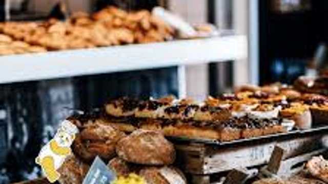 Dependienta de pastelería