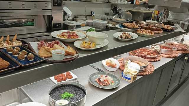 Cocinero/a Restaurante y ayudante cocinero/a