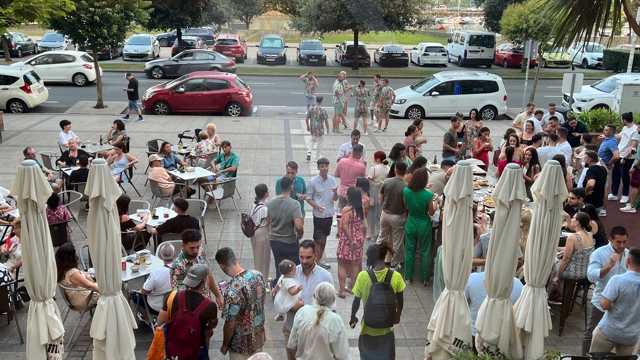 Ayudante de Camarero/a