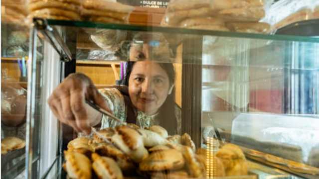 DEPENDIENTA/E DE TIENDA DE EMPANADAS CON EXPERIENCIA - 30H SANT CUGAT