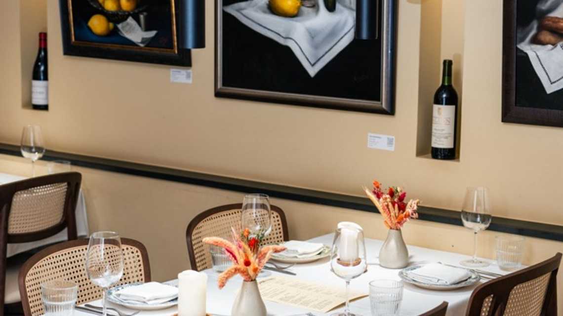 Neo-bistro cover image