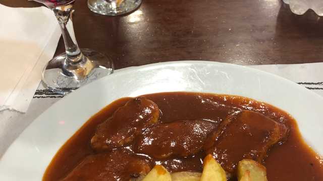 Cocinero/a y Ayudante/a de Cocina