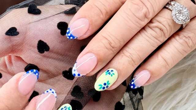 Manicurista y lashista