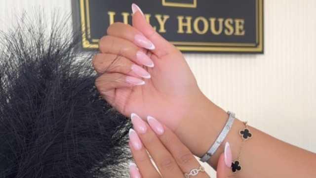 Manicurista Técnica Uñas Acrilicas