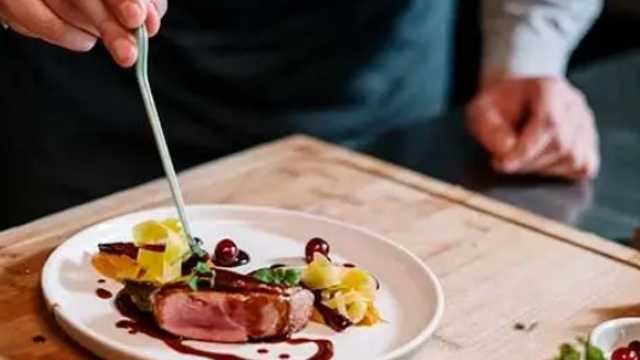 Ayudante/a de Cocina