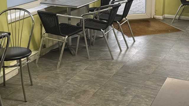 Barista and Waiter / Waitress