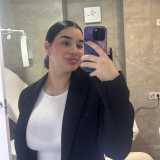 Meyli M. avatar icon