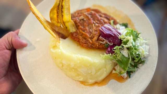 Ayudante/a de Cocina y Office