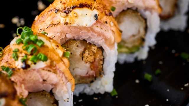 Aux. Sushiman / sushiwoman