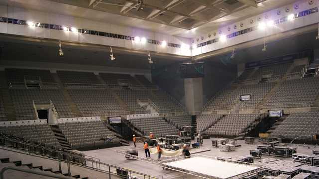 Auxiliar de montaje para eventos