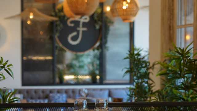 Cocinero/a y Ayudante/a de Cocina