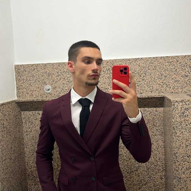 Candidate avatar