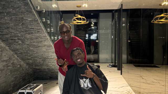 Barber / Hairdresser