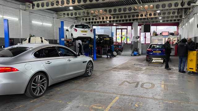 MOT Tester