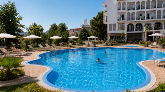 Camarero/a de Restaurante – Hotel Andalucía