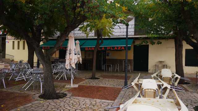 Camarero/a de barra/ terraza