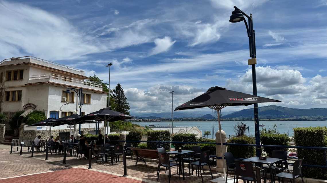 Bar El Cocinero cover image