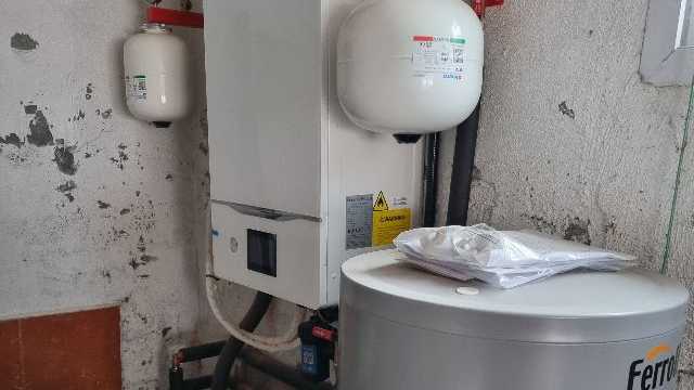 TECNICO INSTALADOR EQUIPOS AEROTERMIA