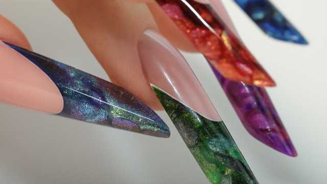 TÉCNICA MANICURISTA – NIVEL ALTO