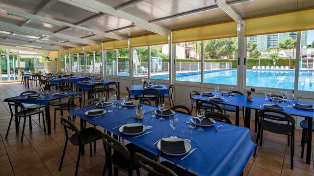 Camarero/a y Cocinero/a