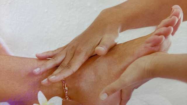 Manicurista Técnica Uñas Acrilicas