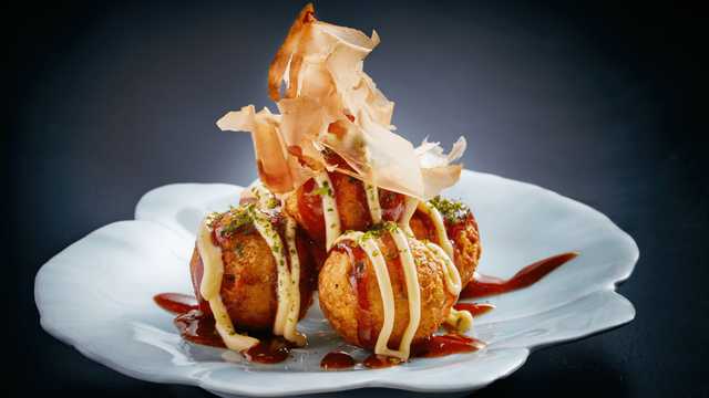 Cocinero/a y Ayudante/a de Cocina