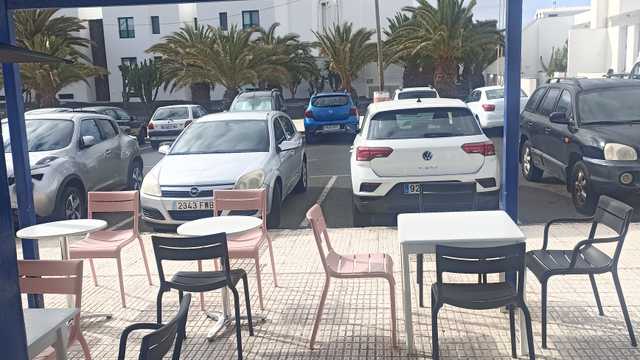 Ayudante de Camarero/a