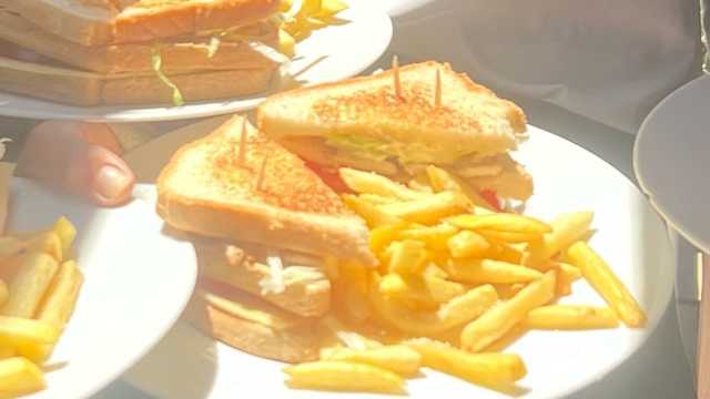Ayudante/a de Cocina
