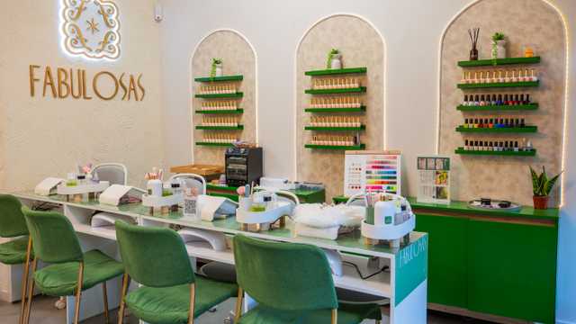 Buscamos Practicantes de Belleza – Únete a Fabulosas Nails